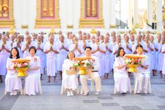 ภาพ No.184469:พิธีขอขมา มอบบาตรผ้าไตร บรรพชา อุปสมบท  ในโครงการอุปสมบทบูชาธรรมมหาปูชนียาจารย์ ณ วัดกลางพระอารามหลวง อ.เมืองบุรีรัมย์ จ.บุรีรัมย์ วันศุกร์ที่ 6 ธันวาคม พ.ศ. 2567