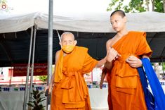 ภาพ No.234437:วันพฤหัสบดีที่ 24 กรกฎาคม พ.ศ. 2568 พิธีถวายสังฆทานแก่คณะสงฆ์ 323 วัด , พิธีมอบกองทุนหนุนแรงใจช่วยครูใต้ , พิธีทำบุญส่วนกุศลแด่ผู้วายชนม์ ในเหตุการณ์ความไม่สงบ 4 จังหวัด ชายแดนภาคใต้ (ปัตตานี , ยะลา , นราธิวาส , สงขลา) ปีที่ 21 ครั้งที่ 179 ณ วัดเวฬุวัน 