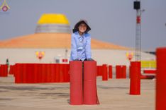 ภาพ No.208138:V.55 สารพัดV สารพัดดี ที่วัดพระธรรมกาย ในโครงการธรรมยาตรา กตัญญูบูชา มหาปูชนียาจารย์ พระมงคลเทพมุนี (สด จนฺทสโร) พระผู้ปราบมาร อนุสรณ์สถาน 7 แห่ง ปีที่ 13 ระหว่างวันที่ 2-31 มกราคม พ.ศ. 2568
