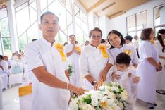 ภาพ No.239432:วันอาทิตย์ที่ 17 สิงหาคม พ.ศ. 2568 พิธีกดปุ่มอัญเชิญรูปเหมือน พระมงคลเทพมุนี (สด จันทสโร)  ณ มหาวิหารแก้วพระมงคลเทพมุนี  ศูนย์ปฏิบัติธรรมแก้วเมืองเลย