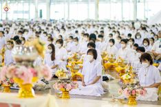 ภาพ No.76607:พิธีถวายโคมมาฆประทีป น้อมถวายเป็นพุทธบูชา แด่คณะพระภิกษุ สามเณร วัดพระธรรมกาย วันที่ 25 กุมภาพันธ์ พ.ศ. 2566