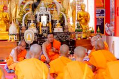 ภาพ No.231839:วันเสาร์ ที่ 5 กรกฎาคม พ.ศ. 2568 พิธีบรรพชา อุปสมบท โครงการอุปสมบท บูชาธรรมมหาปูชนียาจารย์ รุ่นเข้าพรรษา ณ วัดเกาะแก้วประชานุรักษ์ อ.วังทอง  จ.พิษณุโลก