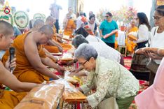 ภาพ No.251402:วันที่ 11 ตุลาคม พ.ศ. 2568 พิธีทอดกฐินสามัคคีทั่วไทย 30,000 วัด โดยคณะศิษยานุศิษย์ บูชาธรรม 81 ปี หลวงพ่อธัมมชโย ณ วัดท่ามะยม นครราชสีมา