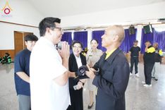 ภาพ No.159395:วัดพระธรรมกาย มูลนิธิธรรมกาย คณะศิษยานุศิษย์ฯ มอบถุงยังชีพ ข้าวสารอาหารแห้ง สมทบศูนย์รับบริจาคช่วยเหลือ ผู้ประสบภัยภาคเหนือ จังหวัดปทุมธานี มอบชุดอาหารปรุงสุกใหม่ ส่งแรงใจแก่เจ้าหน้าที่ผู้ปฏิบัติงาน และจิตอาสา วันที่ 27 กันยายน พ.ศ. 2567