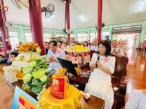 ภาพ No.173665:พิธีทอดกฐิน ณ วัดหนองหิน จ.ราชบุรี ในโครงการกฐินสามัคคีทั่วไทย 30,000 วัด บูชาธรรม 80 ปี หลวงพ่อธัมมชโย โดยคณะศิษยานุศิษย์วัดพระธรรมกาย วันที่ 27 ตุลาคม พ.ศ. 2567