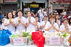 ภาพ No.237093:วันอาทิตย์ที่ 10 สิงหาคม พ.ศ. 2568 มหาสังฆทานครั้งยิ่งใหญ่ ตักบาตรพระ 10,000 รูป ถ.นิพัทธ์อุทิศ 3 ใจกลางนครหาดใหญ่ จ.สงขลา (ชุดที่ 2)