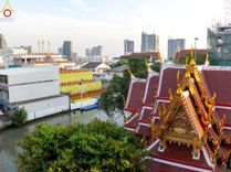 ภาพ No.201321:พระธรรมยาตราปฏิบัติธรรม และถ่ายภาพหมู่ประวัติศาสตร์ ณ อาคารธรรมยาตรา กตัญญูบูชามหาปูชนียาจารย์  ตรงข้ามวัดปากน้ำภาษีเจริญ จ.กรุงเทพมหานคร ในโครงการธรรมยาตรา กตัญญูบูชา มหาปูชนียาจารย์ พระมงคลเทพมุนี(สด จนฺทสโร) พระผู้ปราบมาร อนุสรณ์สถาน 7 แห่ง ปีที่ 13
