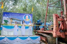 ภาพ No.83087:พิธีทอดผ้าป่าและพิธีตอกเสาเข็มมงคลสถาปนา  กุฏิพระผู้ปราบมาร  พระมงคลเทพมุนี (สด จนฺทสโร)  ณ ศูนย์ปฏิบัติธรรมพัทลุง อ.เขาชัยสน จ.พัทลุง ในวันเสาร์ ที่ 24 มิถุนายน พ.ศ.2566