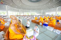 ภาพ No.167401:พิธีบุพเปตพลี ครั้งที่ 157 ร่วมอุทิศบุญกุศลแด่หมู่ญาติที่ล่วงลับไปแล้ว และสืบทอดอายุพระพุทธศาสนา วันพฤหัสที่ 31 ตุลาคม พ.ศ. 2567 (วันพระ แรม 14 ค่ำ เดือน 11) ณ หอฉันคุณยายอาจารย์ฯ วัดพระธรรมกาย