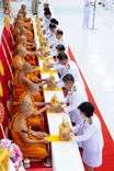 ภาพ No.237641:พิธีเจริญพระพุทธมนต์ ปฏิบัติธรรมเจริญสมาธิภาวนา และทำบุญตักบาตร ถวายพระราชกุศล เนื่องในโอกาสวันเฉลิมพระชนมพรรษา สมเด็จพระนางเจ้าสิริกิติ์ พระบรมราชินีนาถ พระบรมราชชนนีพันปีหลวง วันอังคารที่ 12 สิงหาคม พ.ศ. 2568  ณ อาคารปลูกศรัทธา 2 วัดพระธรรมกาย 