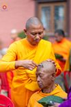 ภาพ No.209772:วันที่ 28 กุมภาพันธ์ พ.ศ.2568 พิธีเปิดโครงการบวชสามเณร พิธีถวายไทยธรรม พิธีขอขมามอบผ้าไตร  ณ เมืองปาตัน ประเทศเนปาล