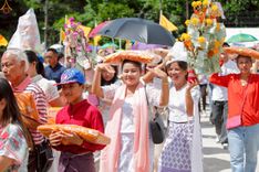 ภาพ No.260398:วันที่ 19 ตุลาคม พ.ศ. 2568 พิธีทอดกฐินสามัคคีทั่วไทย 30,000 วัด โดยคณะศิษยานุศิษย์ บูชาธรรม 81 ปี หลวงพ่อธัมมชโย ณ วัดเทพวนาราม ต.ศรีสุนทร อ.ถลาง จ.ภูเก็ต