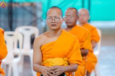 ภาพ No.214546:วันศุกร์ที่ 4 เมษายน พ.ศ.2568 นาคธรรมทายาทตักบาตรพระพี่เลี้ยง ในโครงการบรรพชาสามเณร ฟื้นฟูพระพุทธศาสนาทั่วไทย ณ วิหารคด 22 วัดพระธรรมกาย