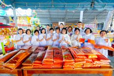 ภาพ No.189267:พิธีทอดผ้าป่าทำนุบำรุงศาสนสถาน ในโครงการธรรมยาตรา กตัญญูบูชา มหาปูชนียาจารย์ พระมงคลเทพมุนี(สด จนฺทสโร) พระผู้ปราบมาร อนุสรณ์สถาน 7 แห่ง ปีที่ 13 ณ วัดใหม่นพรัตน์  ต.เนินพระปรางค์ อ.สองพี่น้อง จ.สุพรรณบุรี วันที่ 5 มกราคม พ.ศ. 2568