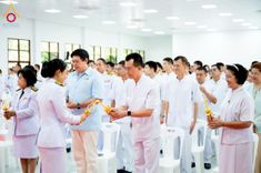 ภาพ No.237755:พิธีถวายเครื่องราชสักการะและวางพานพุ่ม และพิธีจุดเทียนถวายพระพรชัยมงคล เนื่องในโอกาสวันเฉลิมพระชนมพรรษา สมเด็จพระนางเจ้าสิริกิติ์ พระบรมราชินีนาถ พระบรมราชชนนีพันปีหลวง วันอังคารที่ 12 สิงหาคม พ.ศ. 2568  ณ อาคารปลูกศรัทธา 2 วัดพระธรรมกาย