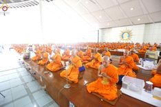 ภาพ No.162128:พิธีถวายภัตตาหารเมนูสวรรค์ เนื่องในวันออกพรรษา (ขึ้น 15 ค่ำ เดือน 11) วันพฤหัสบดีที่ 17 ตุลาคม พ.ศ. 2567 ณ หอฉันคุณยายอาจารย์ฯ วัดพระธรรมกาย