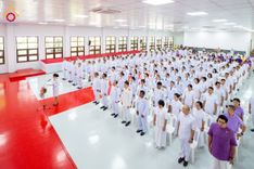 ภาพ No.227237:วันอังคารที่ 3 มิถุนายน พ.ศ. 2568 นายอำเภอคลองหลวง นำพสกนิกรรวมใจภักดิ์ สมเด็จพระนางเจ้าฯ พระบรมราชินี เนื่องในโอกาสวันเฉลิมพระชนมพรรษา ณ อาคารปลูกศรัทธา 2 วัดพระธรรมกาย อ.คลองหลวง จ.ปทุมธานี