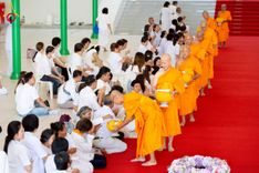ภาพ No.256350:วันที่ 4 ตุลาคม พ.ศ. 2568 พิธีบรรพชาอุปสมบท  โครงการอุปสมบทหมู่บูชาธรรม 141 ปี  พระมงคลเทพมุนี (สด จนฺทสโร) ณ โบสถ์พระไตรปิฏก วัดพระธรรมกาย จ.ปทุมธานี