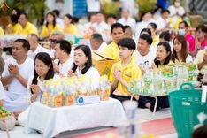 ภาพ No.241913:วันอาทิตย์ที่ 31 สิงหาคม พ.ศ. 2568 พิธีทำบุญแด่คณะสงฆ์ 122 รูป ฉลอง 121 ปี อำเภอคลองหลวง จ.ปทุมธานี เพื่อนำส่งช่วยเหลือคณะสงฆ์ 323 วัด 4 จังหวัดชายแดนภาคใต้ และช่วยเหลือประชาชนจากเหตุปะทะ แนวชายแดนไทย-กัมพูชา ณ บริเวณหน้าที่ว่าการอำเภอคลองหลวง จังหวัดปทุ