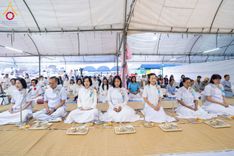 ภาพ No.200227:พิธีถวายภัตตาหารเป็นสังฆทาน แด่พระธรรมยาตรา ณ อนุสรณ์สถานบางปลา วัดบางปลา อำเภอบางเลน จังหวัดนครปฐม ในโครงการธรรมยาตรา กตัญญูบูชา มหาปูชนียาจารย์ พระมงคลเทพมุนี(สด จนฺทสโร) พระผู้ปราบมาร อนุสรณ์สถาน 7 แห่ง ปีที่ 13 วันที่ 23 มกราคม พ.ศ. 2568